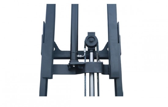 129-1621586064-es15-full-electric-stacker-fork-over0